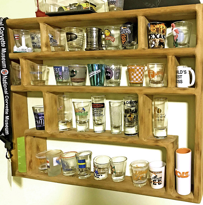 Полиця для чарок "Трастер" сіена Миколаїв - фото 1