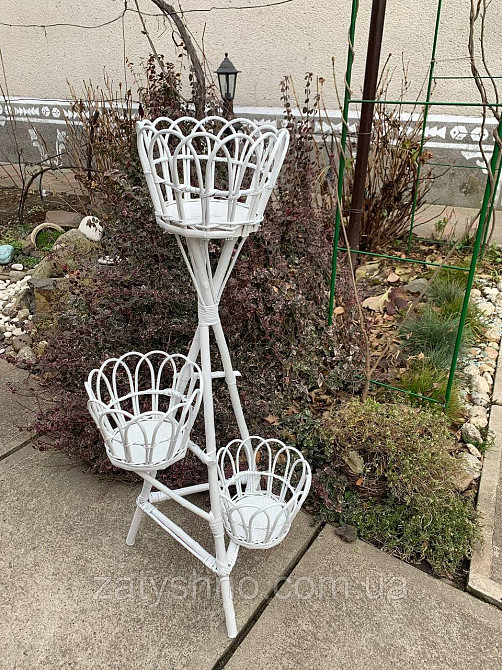 Красива біла підставка під 3шт вазонів Київ - фото 3