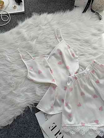 Женская базовая повседневная домашняя шелковая пижама с кружевом Молочный, 42/44 Одесса