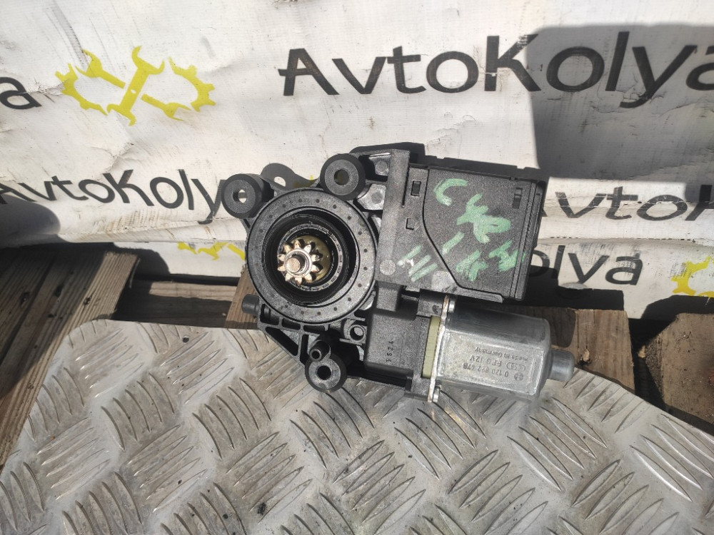 Моторчик склопідйомника передній правий Renault Scenic III 2009-2016 (807302741R) Ковель - фото 1