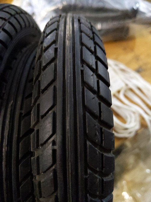 Шина (детская коляска) 8 1/2 * 2,0 (50-134).Слик.Б/К. 10% Мукачево - изображение 1