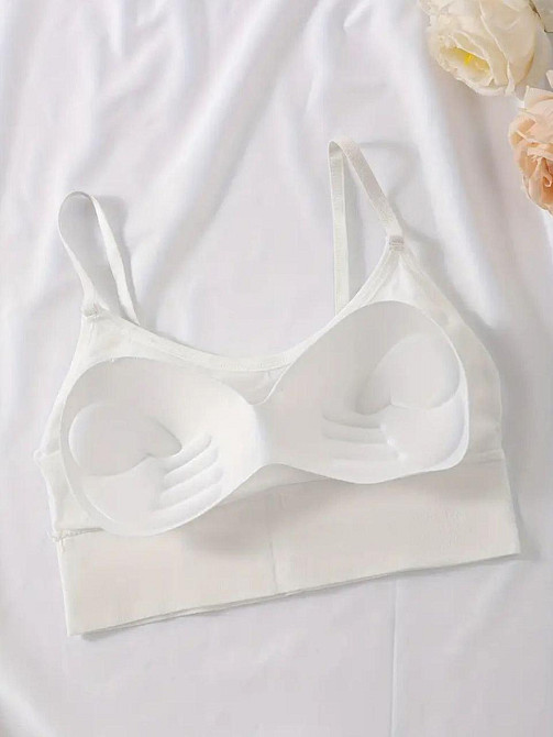 Женская базовая майка-топ на тонких бретелях бесшовная S белый Киев - изображение 5