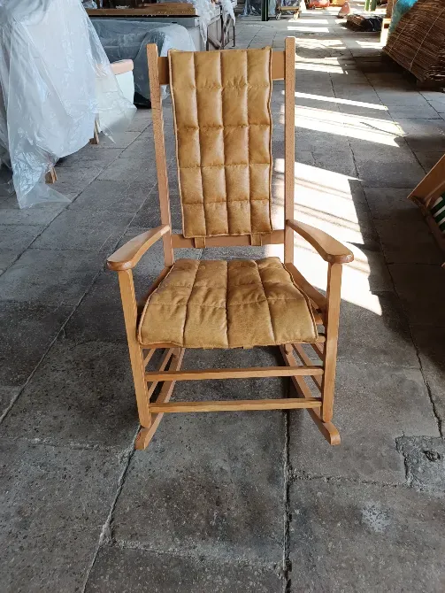 Крісло-гойдалка (качалка) лакована +накидка Ужгород - фото 3