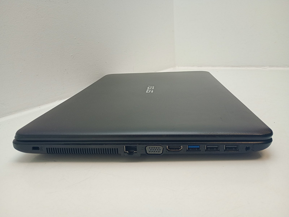 Ноутбук ASUS F751S Celeron N3060\4\0\ АКБ+ (товар вживаний) Луцк - изображение 3