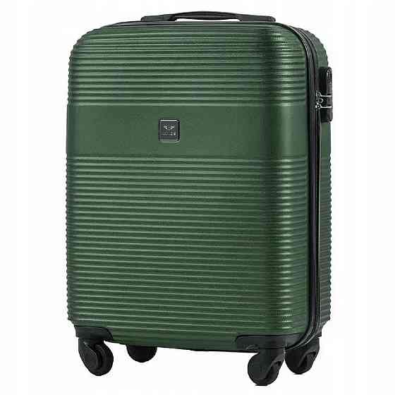 Валіза пластикова WINGS 5398 мікро 52 см темно-зелена Київ