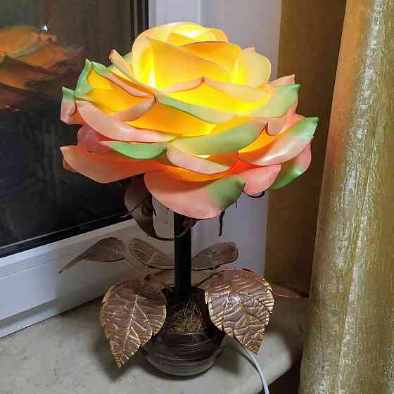 Світильник-нічник "Райдужна троянда" Дніпро