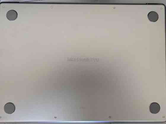 MacBook Pro 14