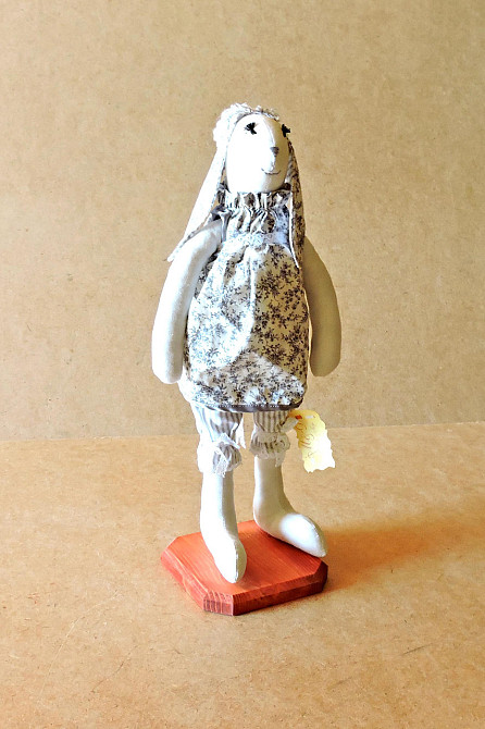 Підставка для ляльок "Ланголо 13х13" корал Миколаїв - фото 1