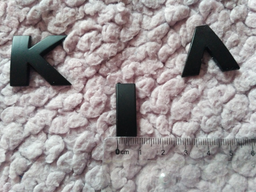 Металеві букви Kia Чорна на кузов авто не рж Київ - фото 5