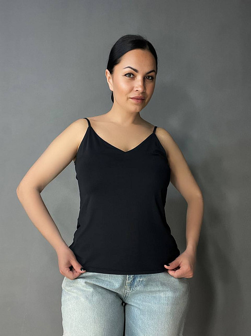 Майка женская A-N Q-13 базовая на тонких бретелях с подкладкой, черный, one size Киев - изображение 9