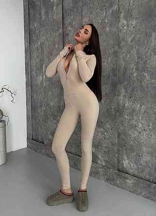 Женский теплый облегающий комбинезон пума Бежевый, 44/46 Одесса