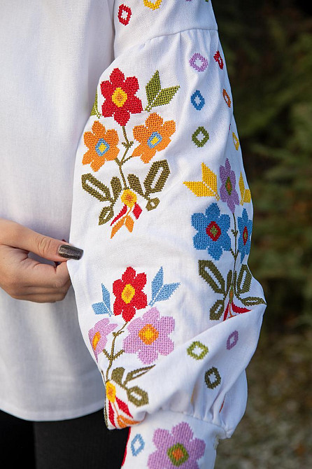 Жіноча вишиванка-сорочка з вишивкою лляна, біла топ Київ - фото 2