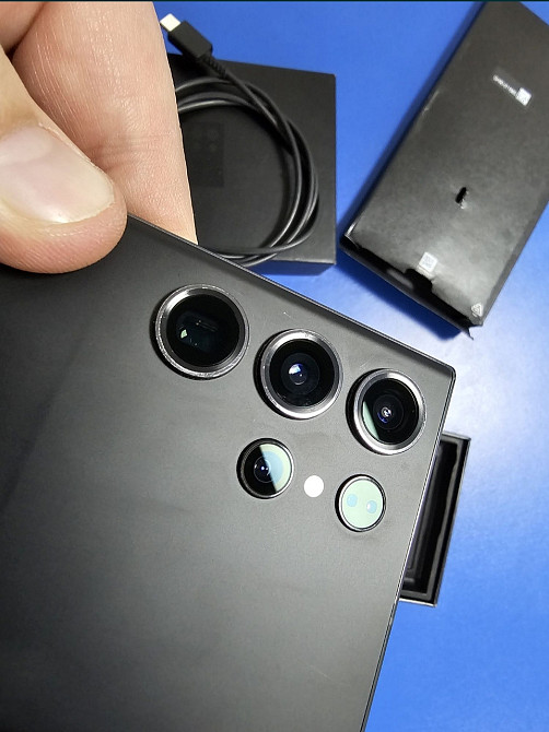 Телефон Samsung S23 Ultra 12/256Gb. Киев - изображение 6