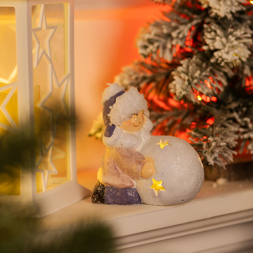 Фигурка Девочки со снежным шаром с подсветкой для декора Киев - изображение 3