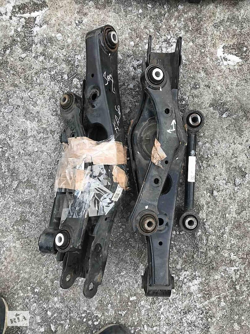 Ричаг підвіски Kia Sportage 2016–2020 Киев - изображение 1