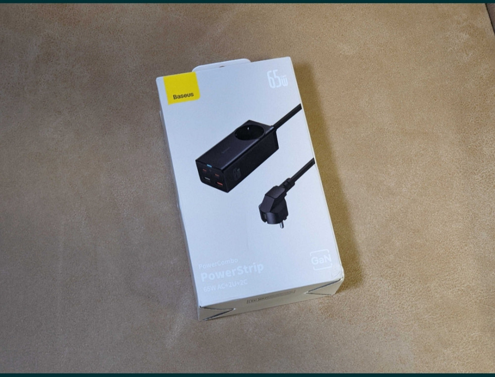 Зарядное устройство Baseus Gan 3 Pro Powerstrip c розеткой + 4 USB 65w. Киев - изображение 2