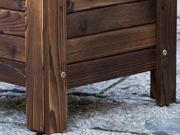 Кашпо на стойке 