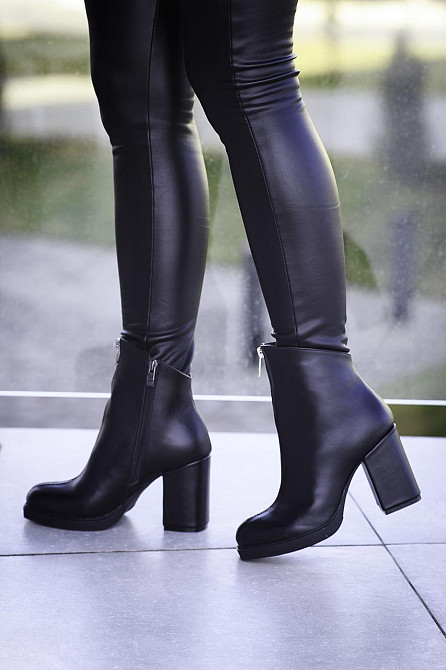 Жіночі черевики ARLEN чорні натуральна шкіра каблук 9см розміри 36р. 37р. (2990) Коломия - фото 3