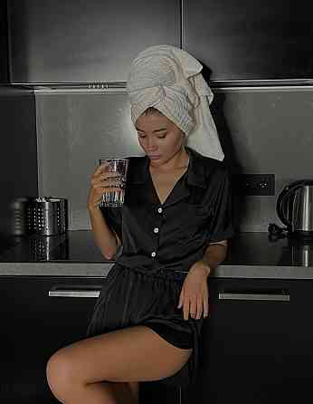 Жіноча стильна повсякденна домашня шовкова піжама Одеса