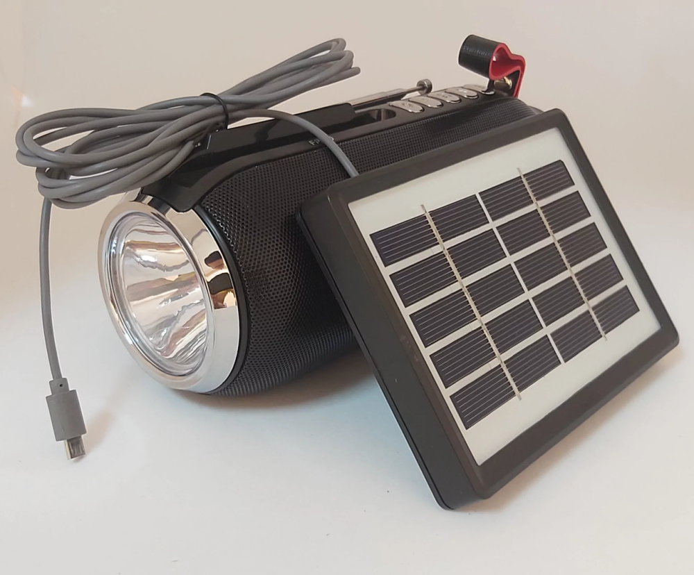 Портативная колонка FP-30-S с солнечной панелью и фонарем Винница - изображение 2