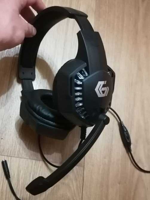 Игровая гарнитура с регулировкой положения микрофона. Киев - изображение 4