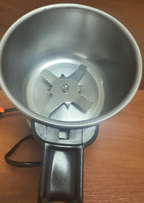 Кофемолка електрическая Raf. Киев - изображение 3