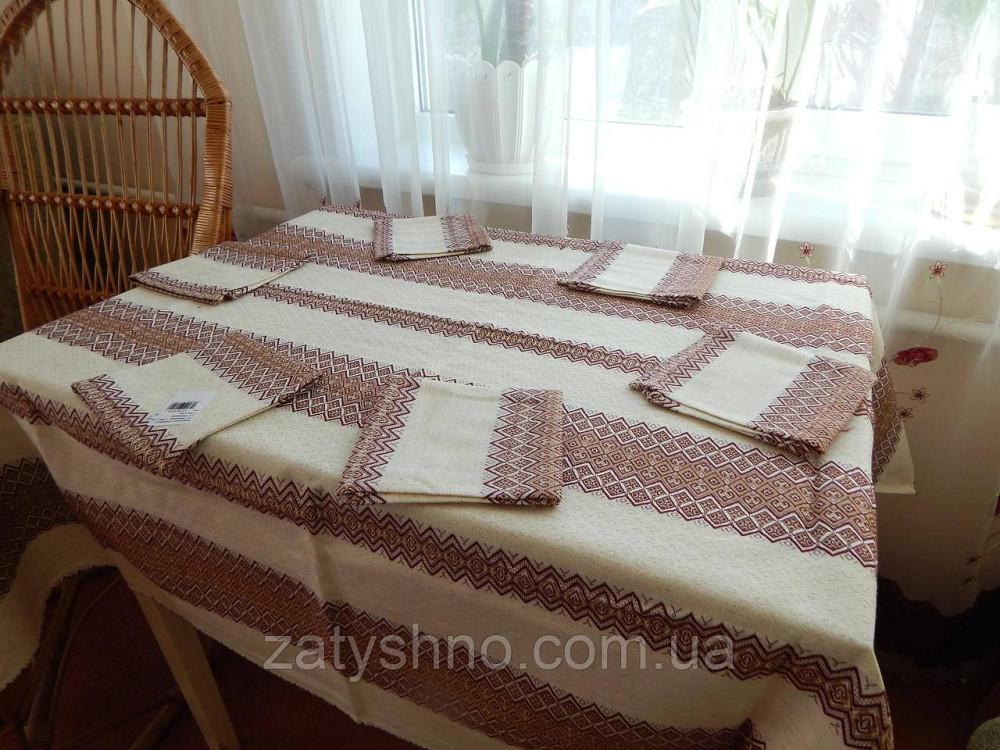 Нежная кофейная скатерть с салфетками вышитая Киев - изображение 5
