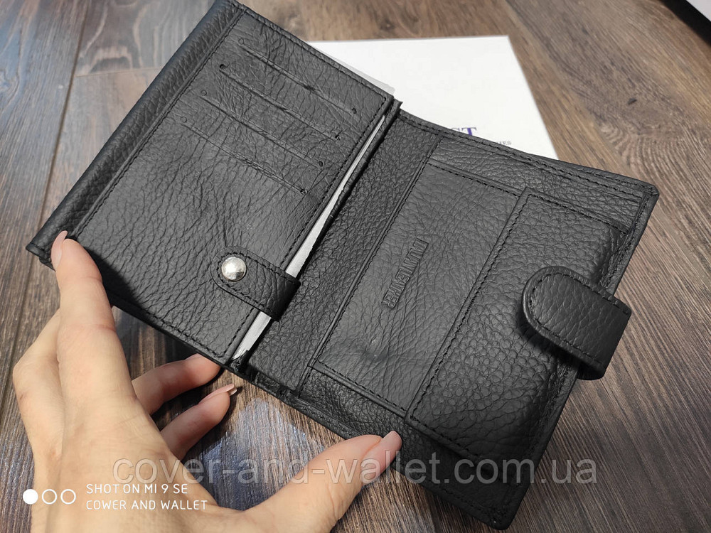Мужское черное кожаное портмоне с отделением для документов ST Leather 101 Киев - изображение 7
