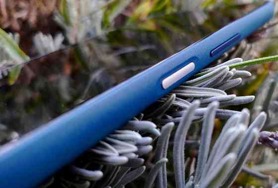 Смартфон японский Fujitsu WE2 5G(IP68,STD810,2sim,6.1,4500ma,50mp,NFC) Киев