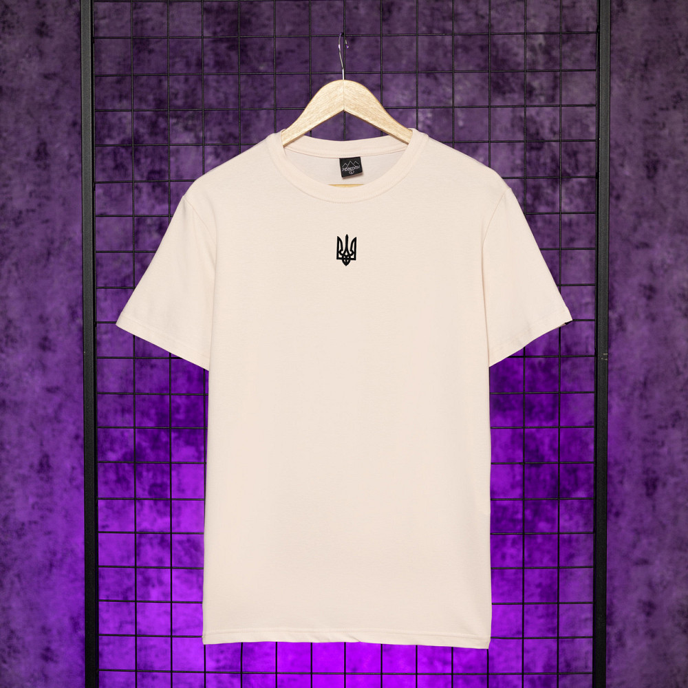 Футболка мужская однотонная молочная Pobedov Peremoga - Герб чорна вишивка Киев - изображение 1