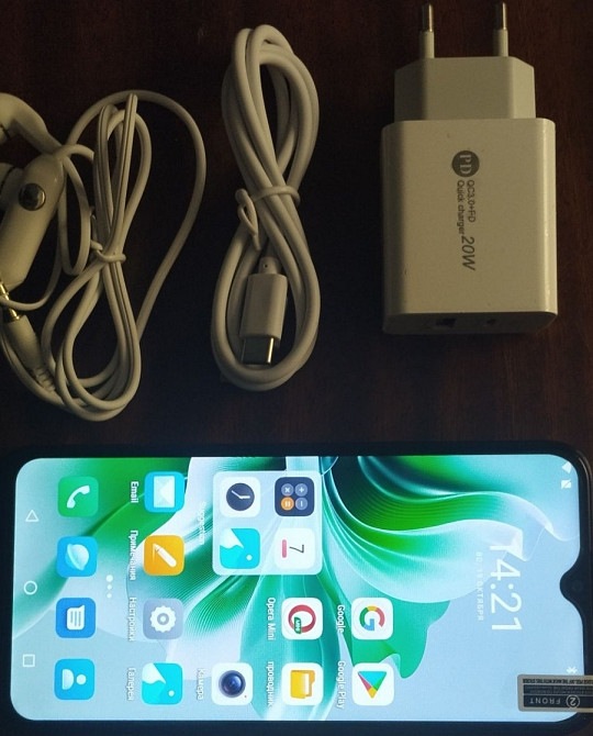 Смартфон андроїд новий. Київ - фото 1