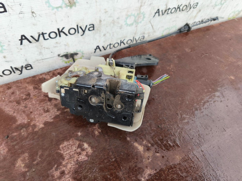 Замок передніх дверей лівий VW T5 2003-2015 Ковель - изображение 3