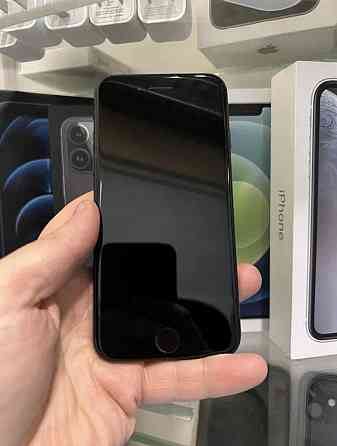 IPhone SE 2020 128gb Black Відмінний стан Гарантія Киев