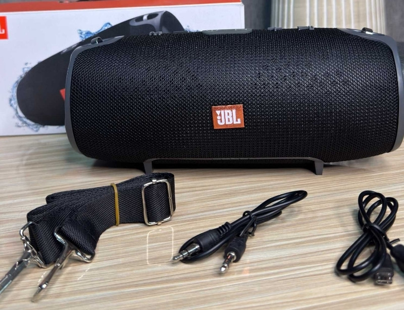 Портативна бездротова Bluetooth колонка, чорна. Харків - фото 1