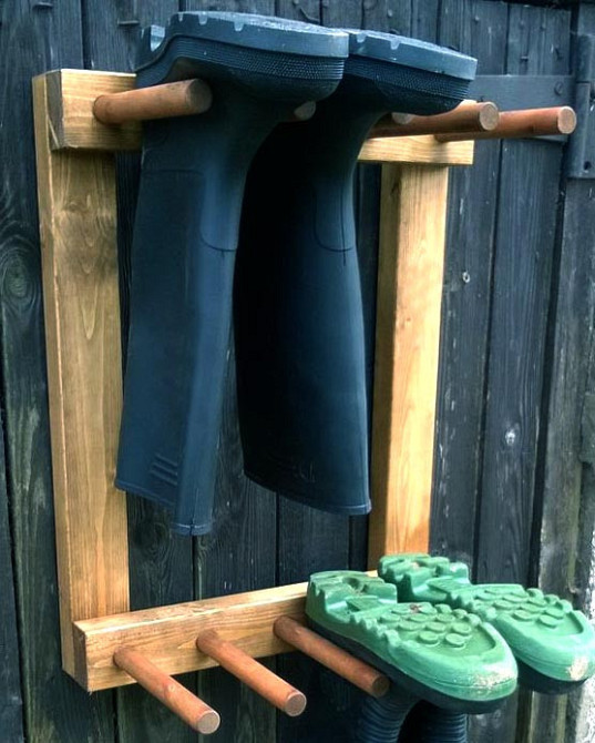 Полка для рабочей обуви 