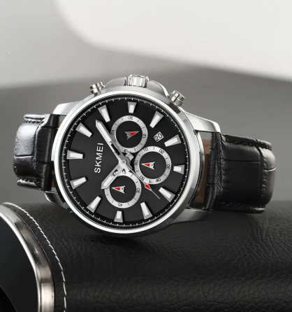 Чоловічий наручний годинник Skmei 2071 з ремінцем з еко-шкіри (Чорний з сріблястим) Київ