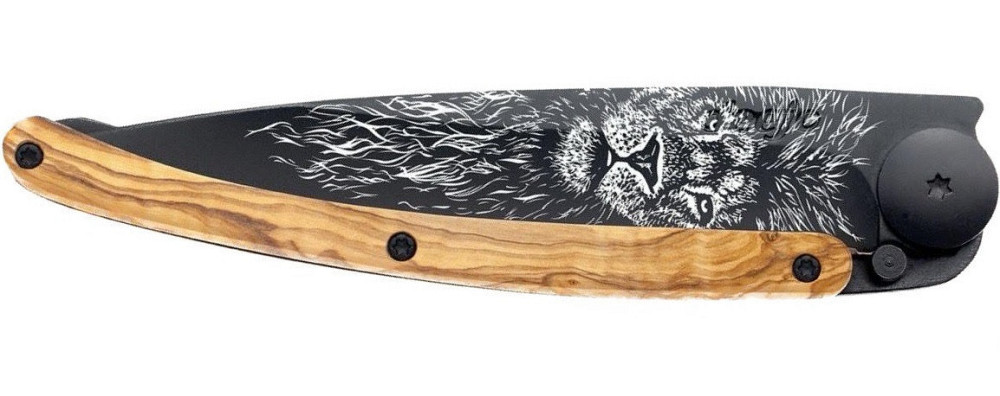 Универсальный Складной Нож с лазерной гравировкой Лев Deejo 