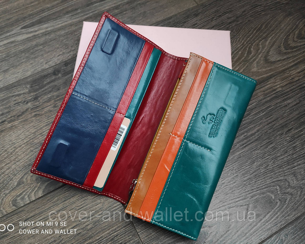 Класичний жіночий гаманець червоного кольору на магнітній фіксації Marco Coverna 2-6061 Київ - фото 2