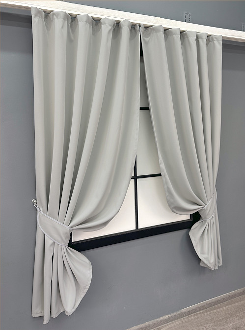 Комплект коротких штор VR-Textil Блэкаут Midnight № 1670ш Светло-серый 140х170 см 2 шт (35-0332) Киев - изображение 2