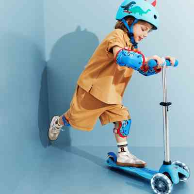 Самокат Micro Mini Deluxe Glow LED Арктичний синій (MMD215) Винница