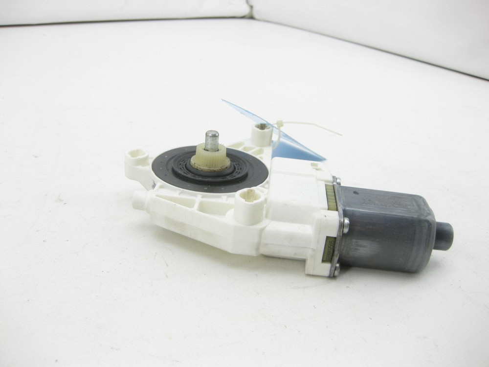 Mercedes-Benz  A1669060201 Моторчик переднього лівого склопідйомника ML W164 R-class short W251 ML/GLE W166 GLE Coupe C292 S-class short W222 GL X164  Одеса - фото 3