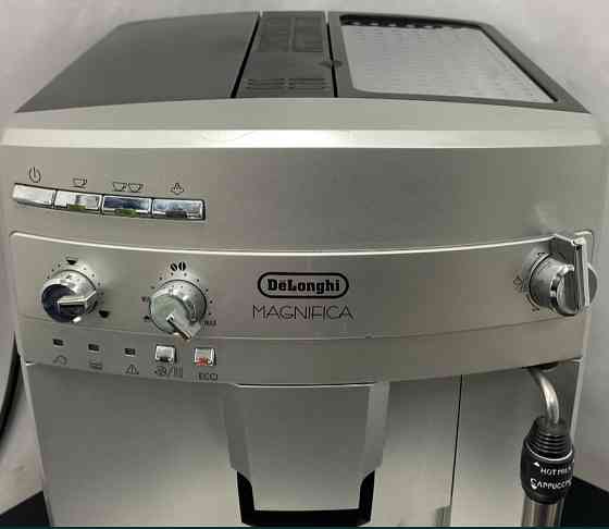 Кавомашина Delonghi Magnifica. Київ