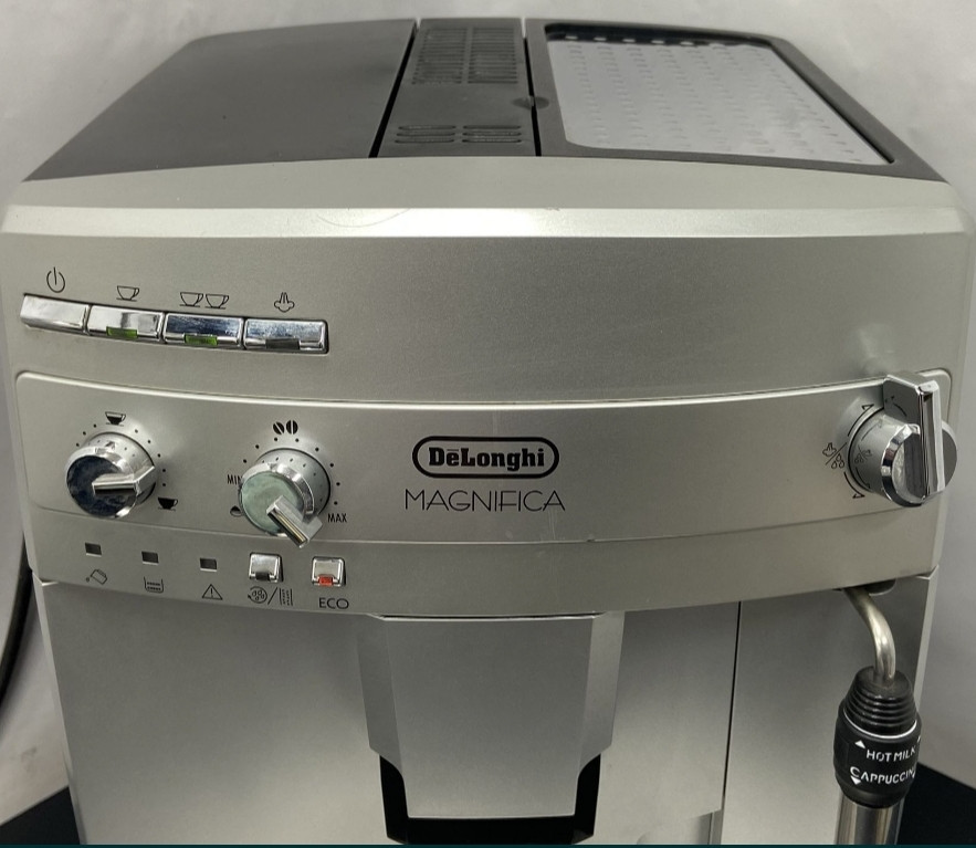 Кавомашина Delonghi Magnifica. Київ - фото 2