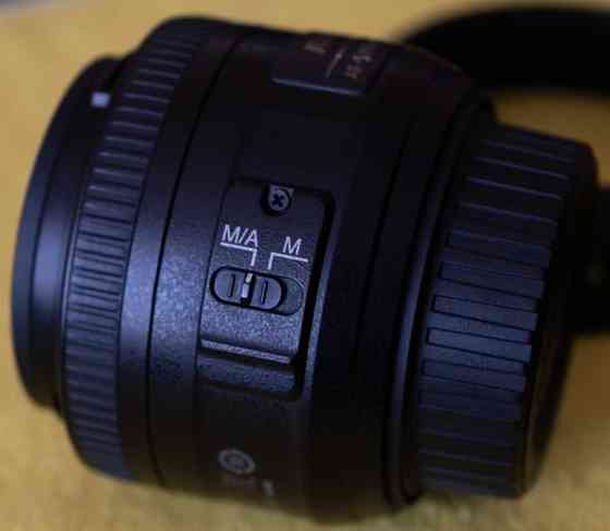 Объектив Nikon AF-S DX Nikkor 35mm f/1.8G. Киев