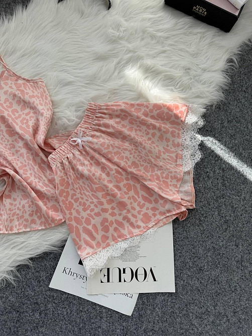 Женская базовая повседневная домашняя шелковая пижама с кружевом Розовый, 44/46 Одесса - изображение 4