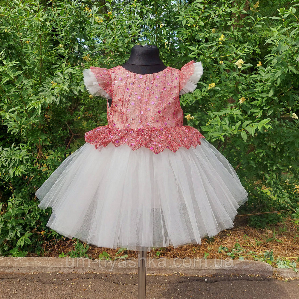 Пышное нарядное платье на годик на 1-2 годика Кривой Рог - изображение 1