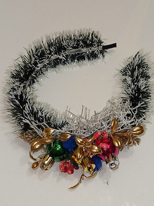 Обруч на голову з мішурою і новорічними іграшками one size різнокольоровий ручна робота Київ - фото 5