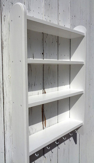 Полка для ванной 