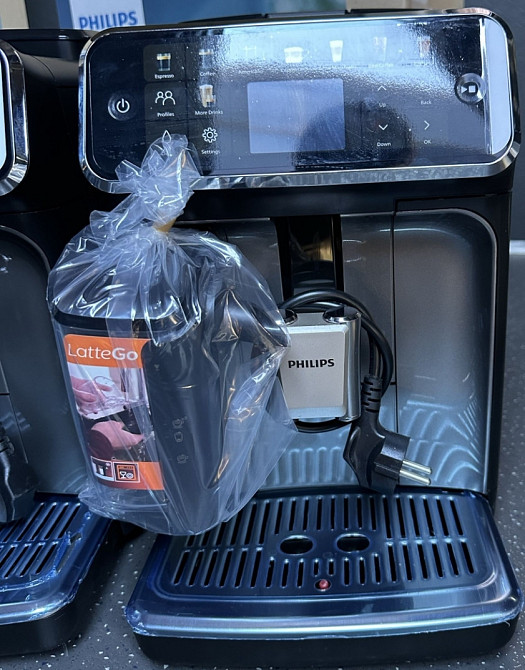 Philips 5500 кавомашина автоматична Київ - фото 4