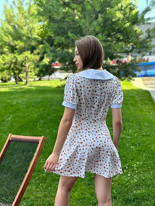 Женское лёгкое платье с белым воротником Оранжевые цветы M-L Харьков - изображение 2